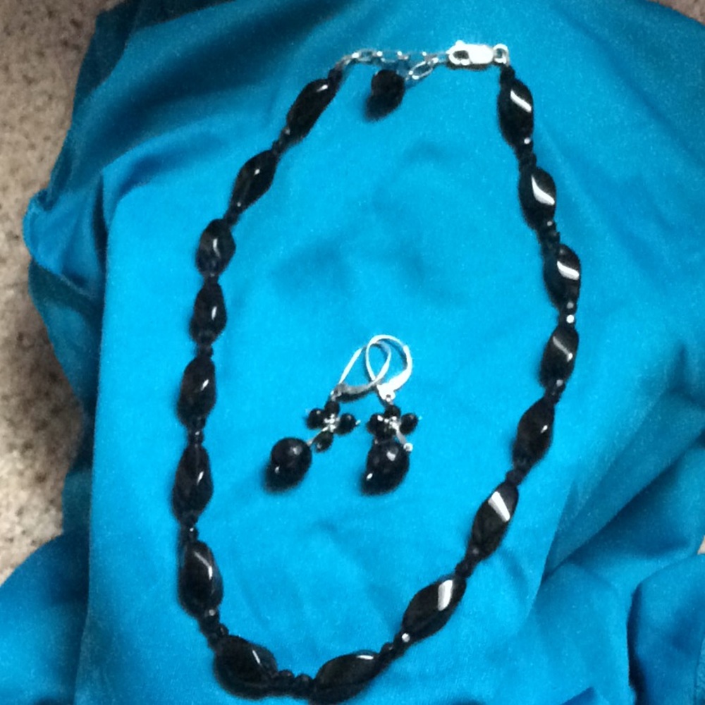 Black stone necklace set